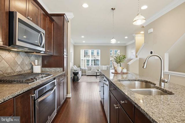 7205 BARRBERRY LN, Beltsville, MD 20705