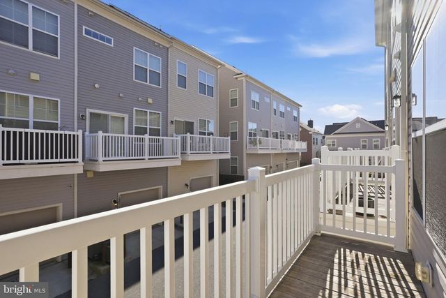 7205 BARRBERRY LN, Beltsville, MD 20705