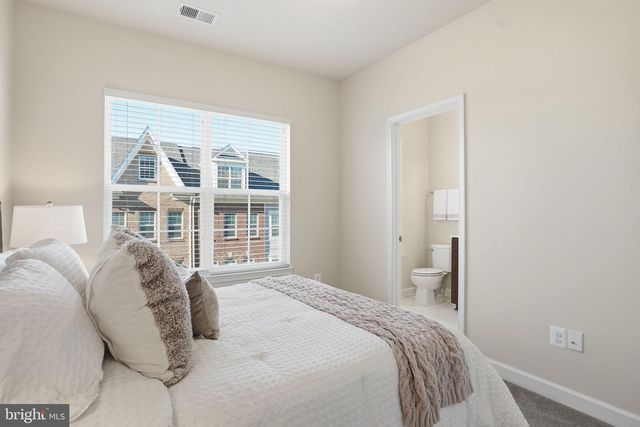 7205 BARRBERRY LN, Beltsville, MD 20705