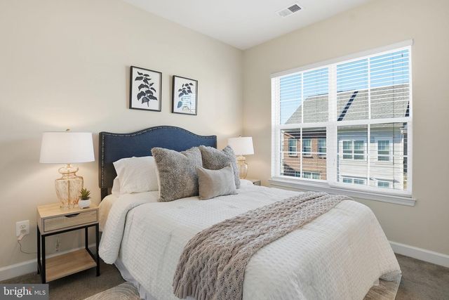 7205 BARRBERRY LN, Beltsville, MD 20705