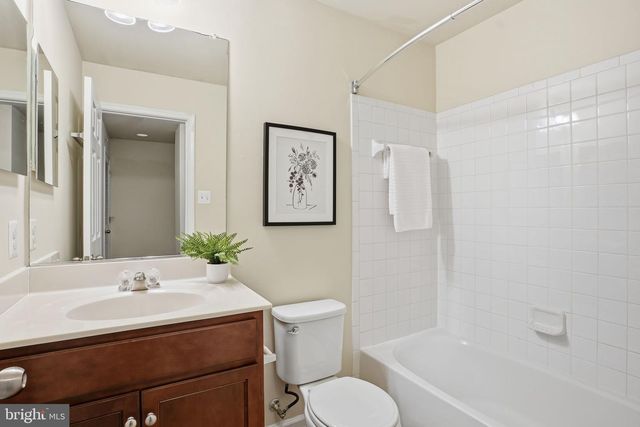 7205 BARRBERRY LN, Beltsville, MD 20705