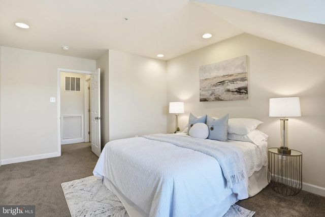 7205 BARRBERRY LN, Beltsville, MD 20705