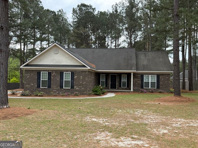 136 Sweet Briar Trail, Statesboro, GA 30461