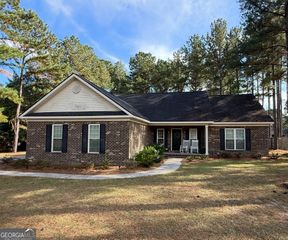 136 Sweet Briar Trail, Statesboro, GA 30461