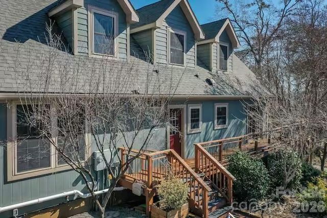 158 Pearson Circle, Lake Lure, NC 28746