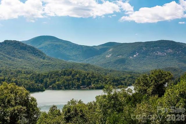 158 Pearson Circle, Lake Lure, NC 28746