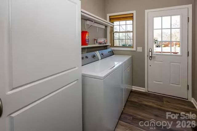 158 Pearson Circle, Lake Lure, NC 28746