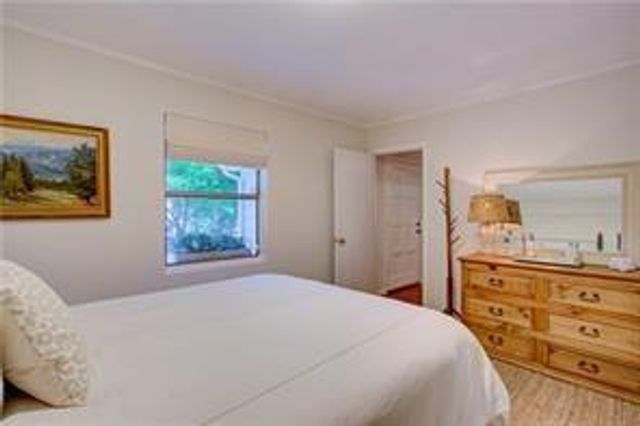 2639 Ridgemore NW Road, Atlanta, GA 30318