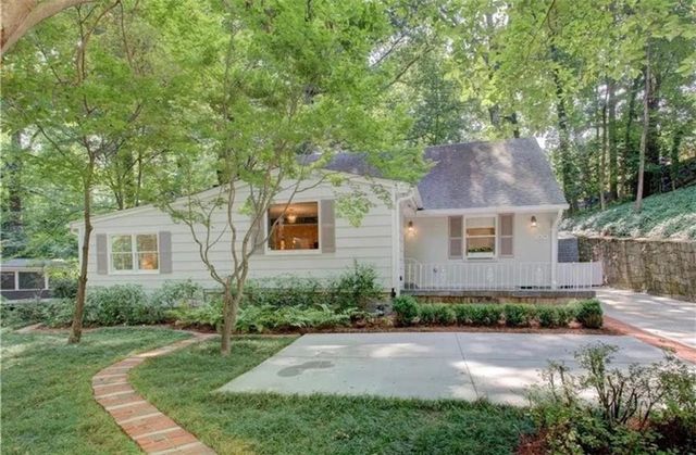 2639 Ridgemore NW Road, Atlanta, GA 30318
