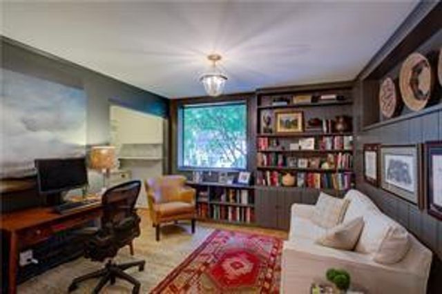 2639 Ridgemore NW Road, Atlanta, GA 30318