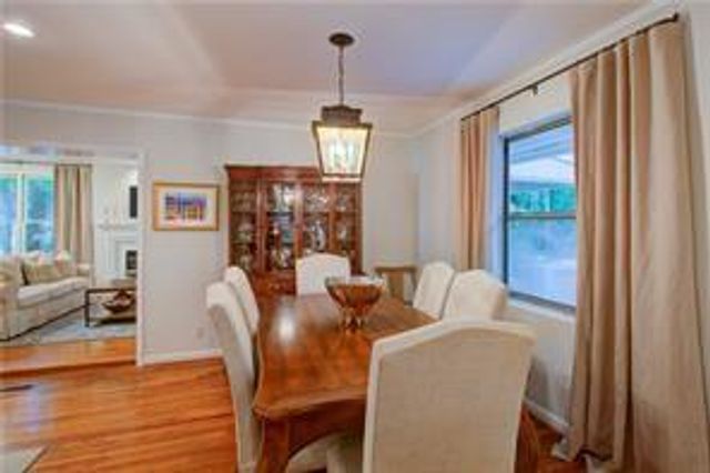 2639 Ridgemore NW Road, Atlanta, GA 30318