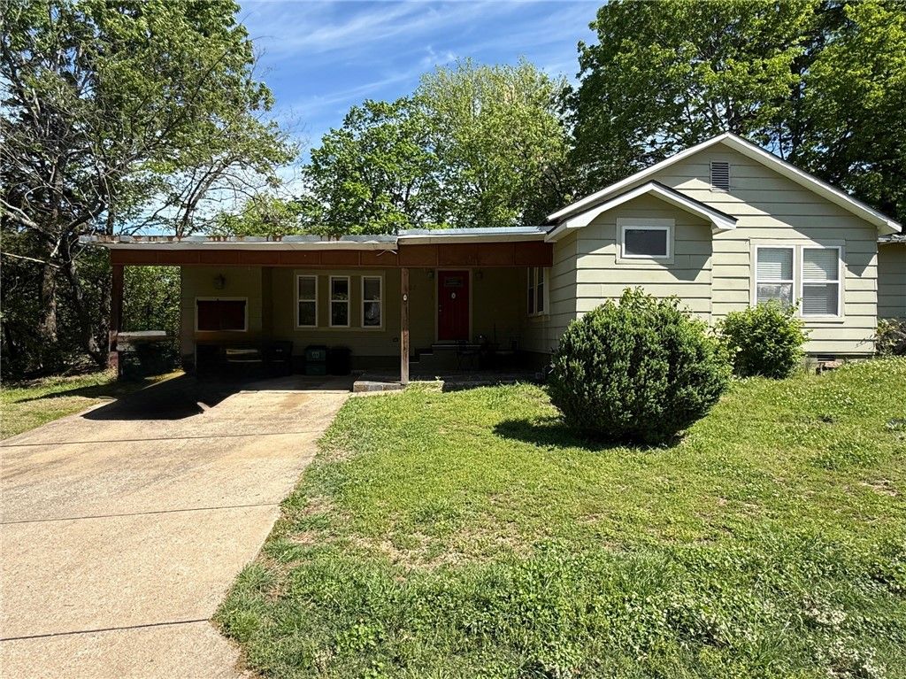 628 Mission Boulevard A, Fayetteville, AR 72701