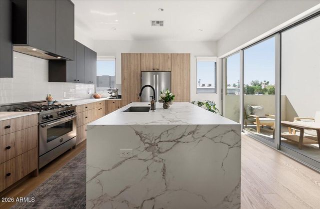 3150 E GLENROSA Avenue 1, Phoenix, AZ 85016