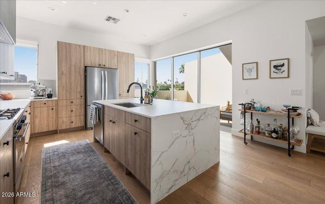 3150 E GLENROSA Avenue 1, Phoenix, AZ 85016