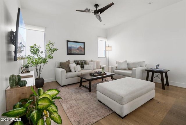 3150 E GLENROSA Avenue 1, Phoenix, AZ 85016