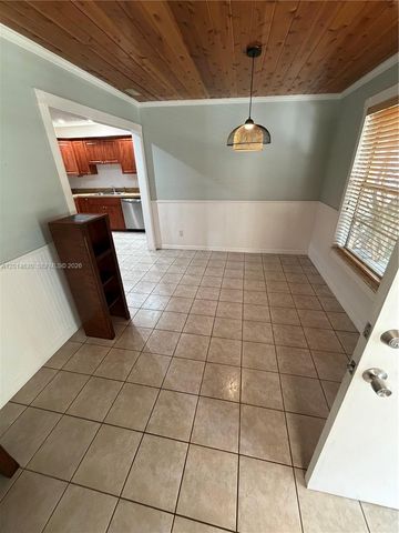 2240 NE Rustic Way, Jensen Beach, FL 34957