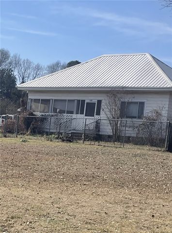 1399 Mason Road, Clarksville, AR 72830