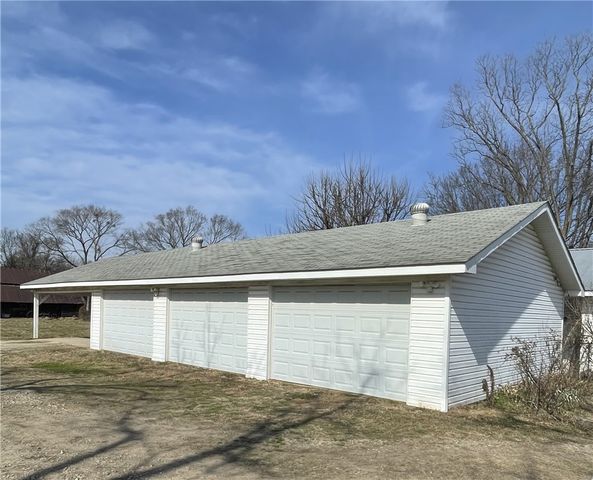 1399 Mason Road, Clarksville, AR 72830