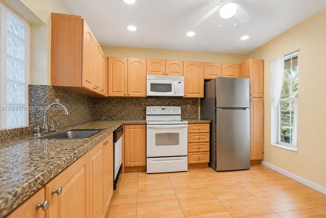 11326 SW 169th St V3944, Miami, FL 33157