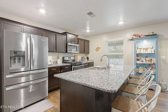 877 Greene Meadow Drive, Talbott, TN 37877