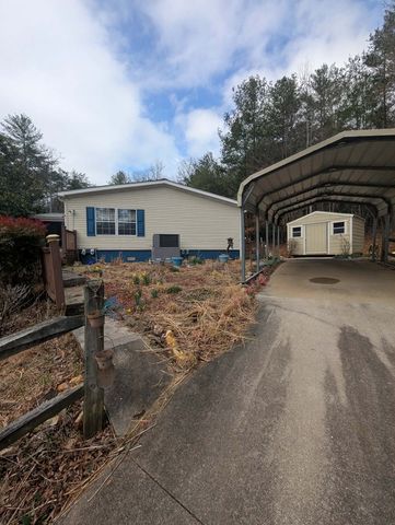 53 Stonebrook Lane, Blairsville, GA 30512