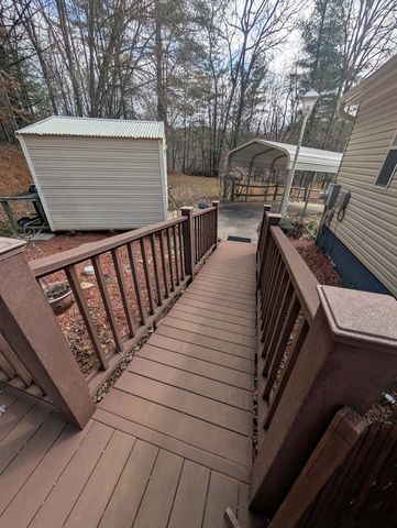 53 Stonebrook Lane, Blairsville, GA 30512