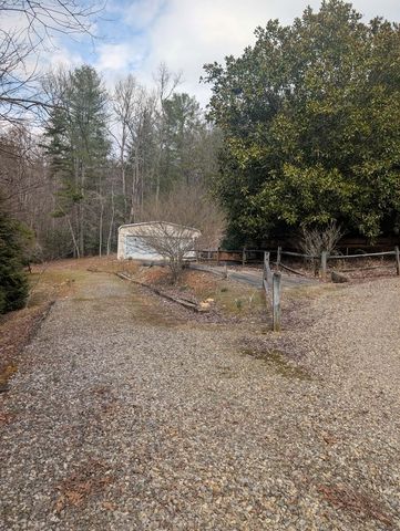 53 Stonebrook Lane, Blairsville, GA 30512