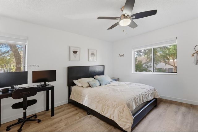 13943 SW 93rd Ln 13943, Miami, FL 33186