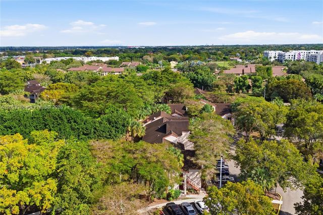 13943 SW 93rd Ln 13943, Miami, FL 33186