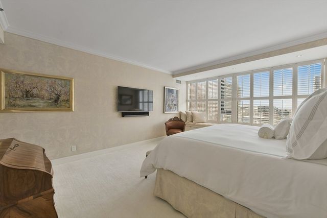 220 Boylston Street 1512, Boston, MA 02116