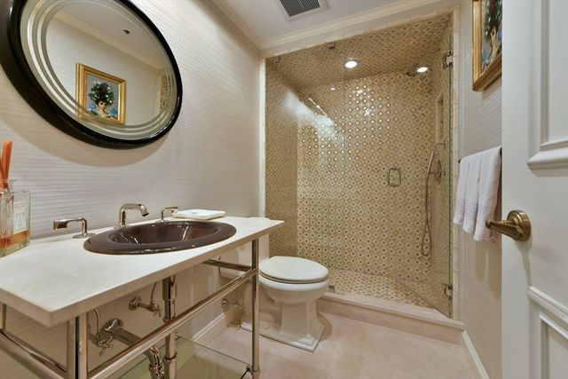 220 Boylston Street 1512, Boston, MA 02116
