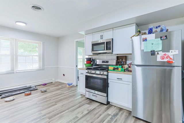 61594 Elderberry Lane, South Bend, IN 46614