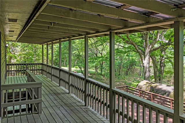 12924 Shaffer Road, Garfield, AR 72732