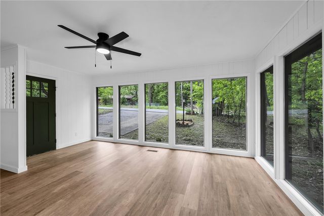 12924 Shaffer Road, Garfield, AR 72732