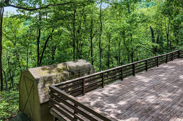 12924 Shaffer Road, Garfield, AR 72732