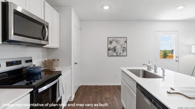 5331 Fannin Crane, San Antonio, TX 78245