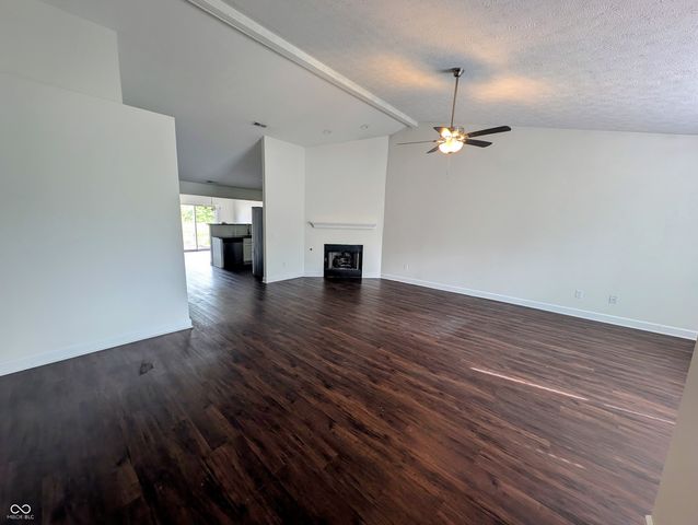 15015 Silver Thorne Way, Carmel, IN 46033