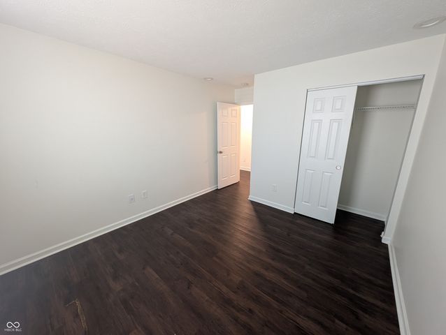 15015 Silver Thorne Way, Carmel, IN 46033