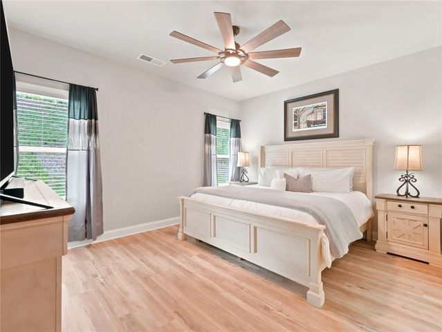 107 Red Cloud Walk, Waleska, GA 30183