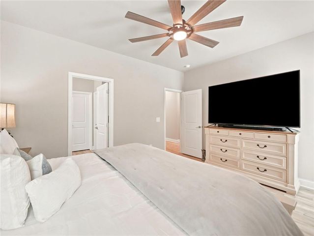 107 Red Cloud Walk, Waleska, GA 30183
