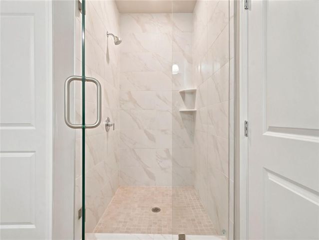 107 Red Cloud Walk, Waleska, GA 30183