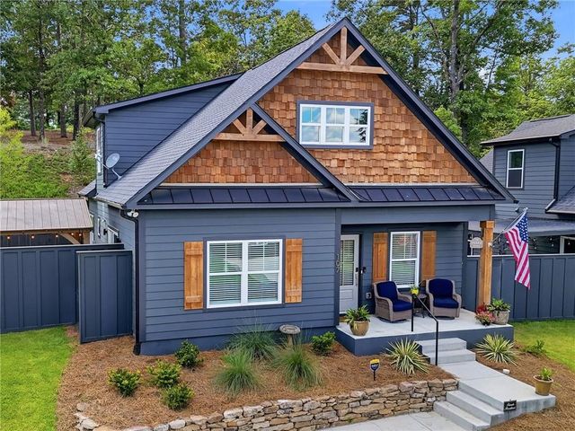 107 Red Cloud Walk, Waleska, GA 30183
