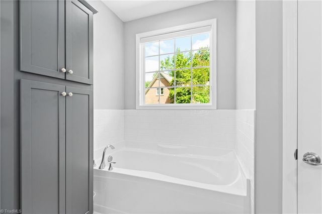 1401 Ashland Drive, Reidsville, NC 27320