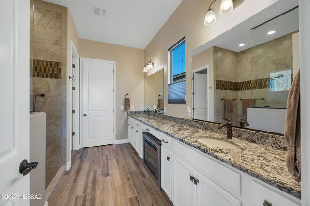 13320 N Cape Marigold Drive, Oro Valley, AZ 85755