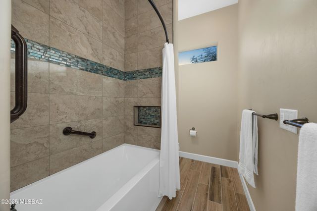 13320 N Cape Marigold Drive, Oro Valley, AZ 85755