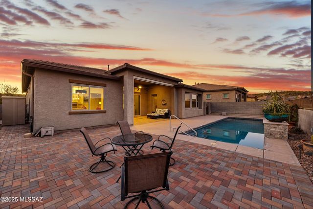 13320 N Cape Marigold Drive, Oro Valley, AZ 85755