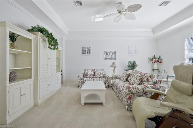 5025 Blauvelt WAY # 202, Naples, FL 34105