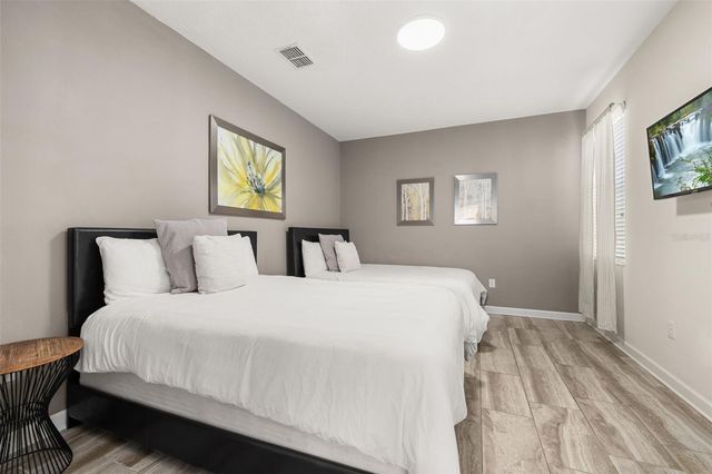 9044 SAND TRAP DRIVE, Davenport, FL 33896