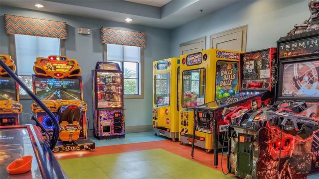 9044 SAND TRAP DRIVE, Davenport, FL 33896