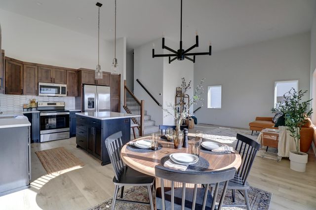 2328 42nd Avenue S, Moorhead, MN 56560